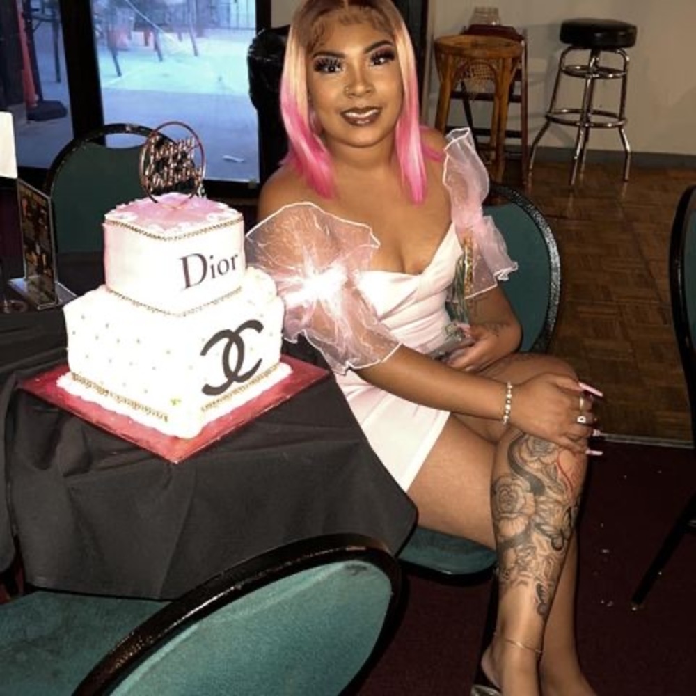 Meet your Posher, Deasia